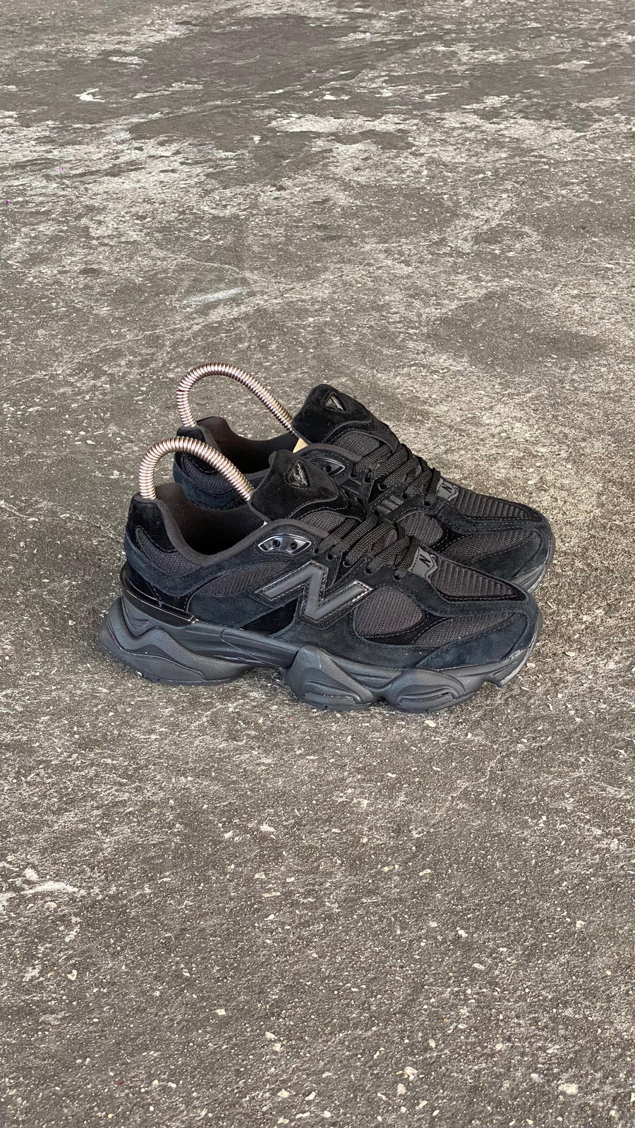 NEW BALANCE 9060 TODO NEGRO