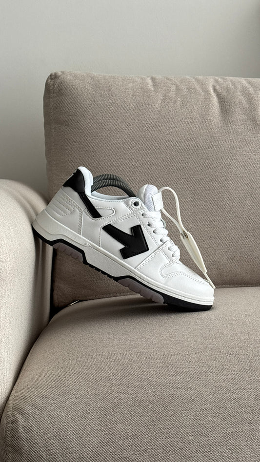 OFF WHITE BLANCO NEGRO