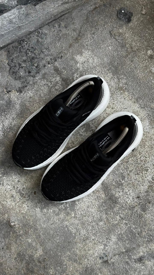 UNDER ARMOUR NEW NEGRO BLANCO