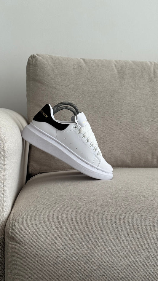 ALEXANDER MCQUEEN CLASICO BLANCO NEGRO