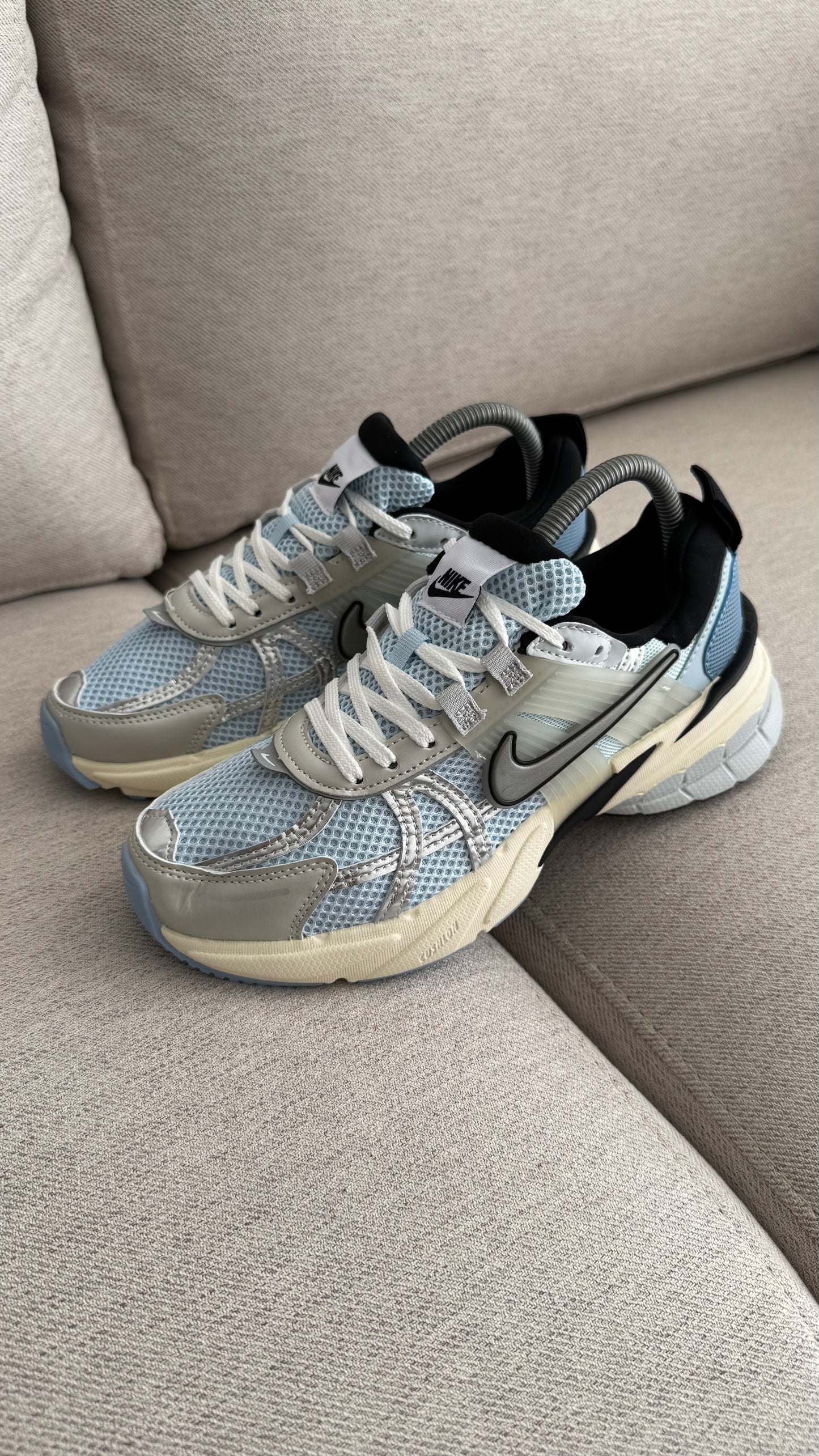 NIKE V2K CELESTE