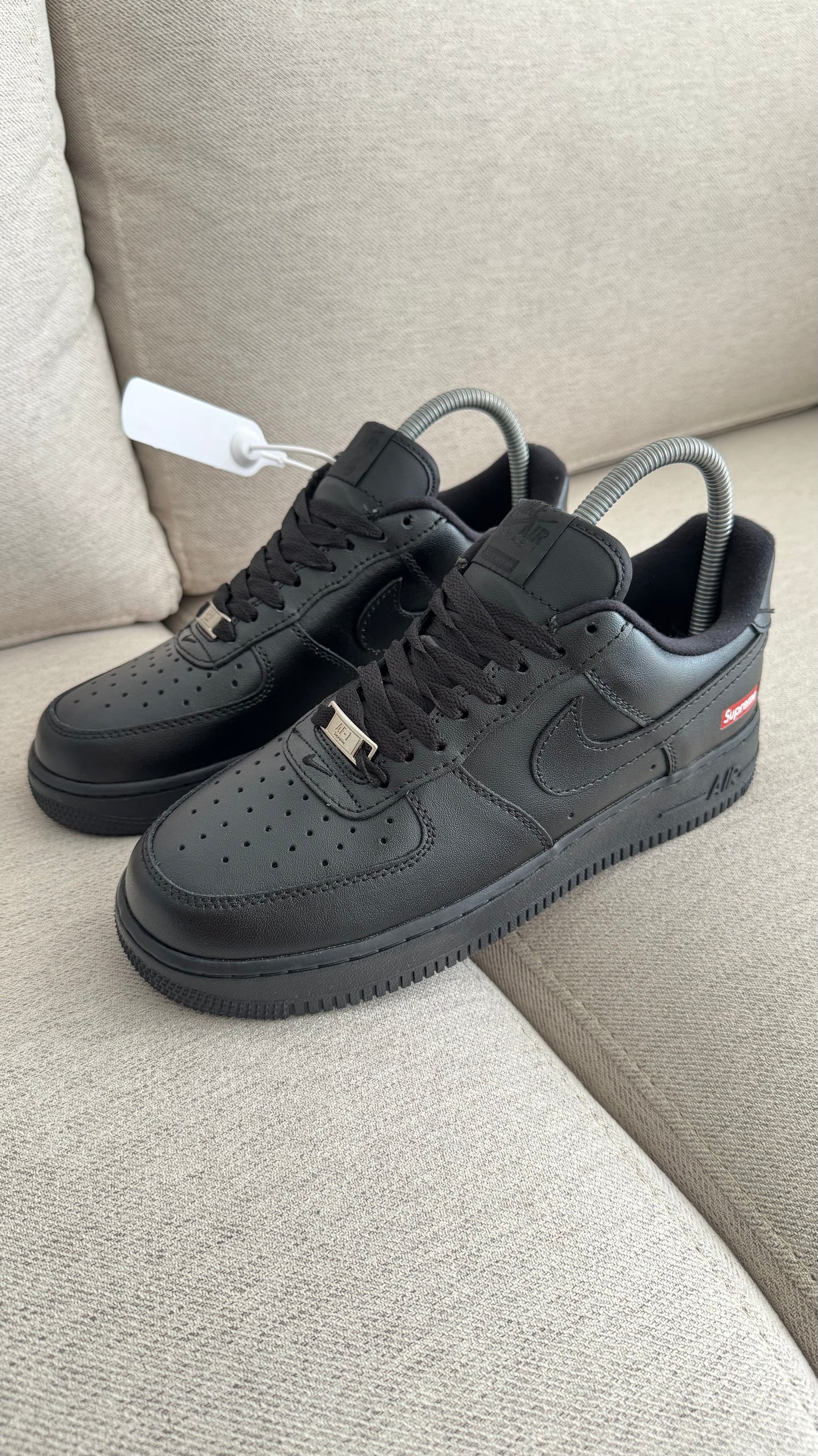NIKE AF1 SUPREME NEGRO