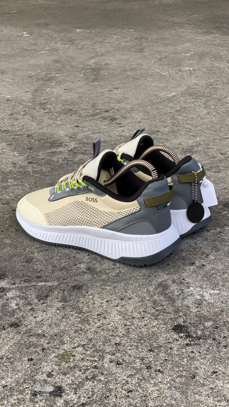 HUGO BOSS 2026 BEIGE GRIS