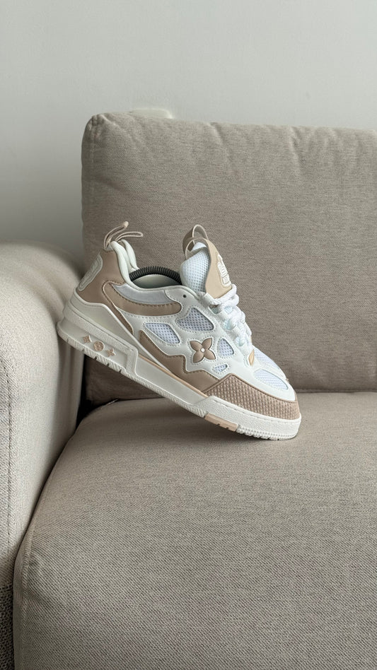 LOUIS VUITTON BEIGE