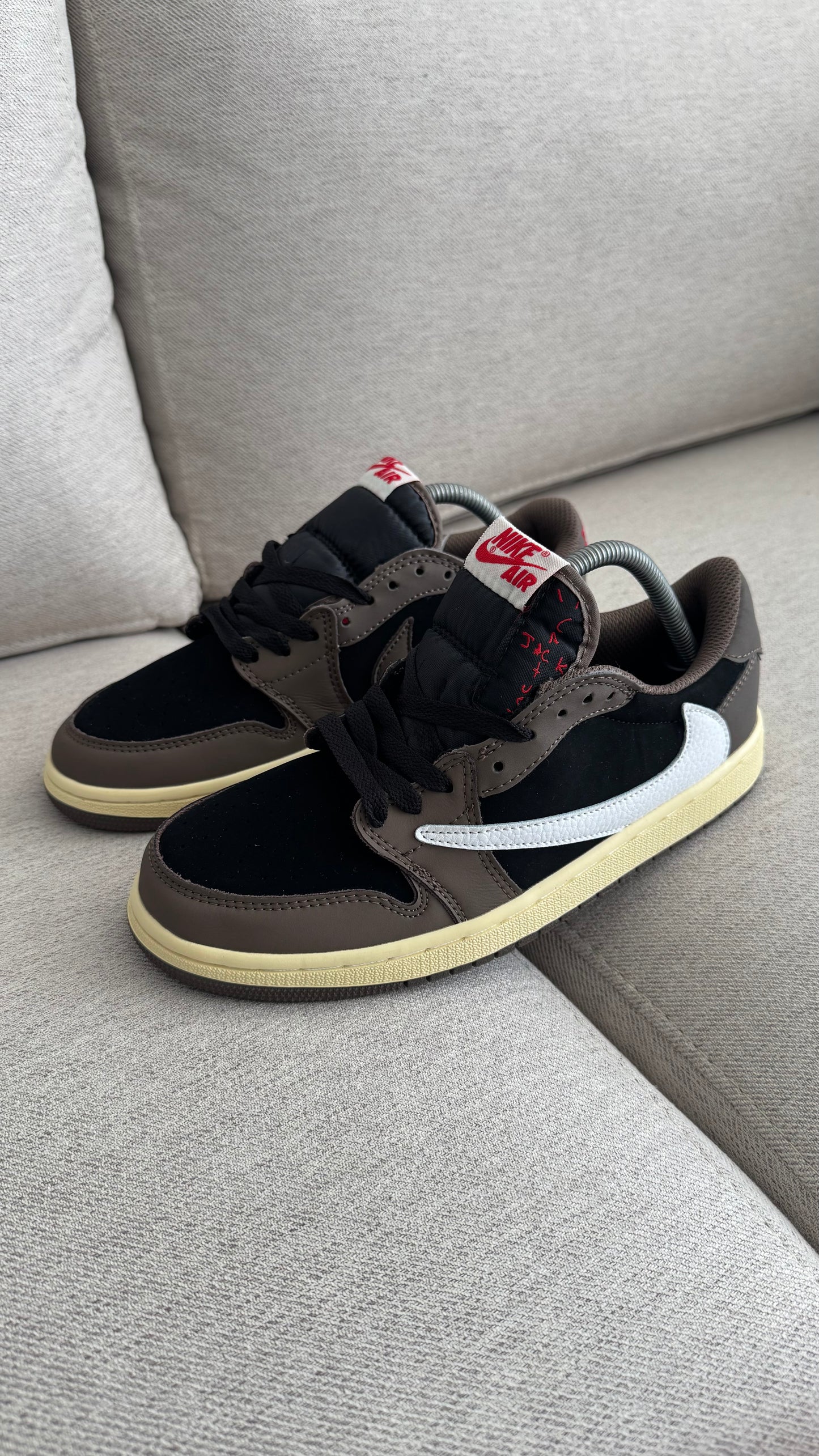TRAVIS SCOTT CAFE