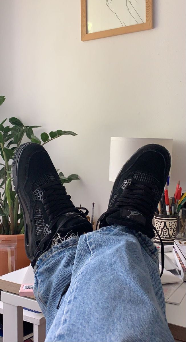 JORDAN R4 NEGRA