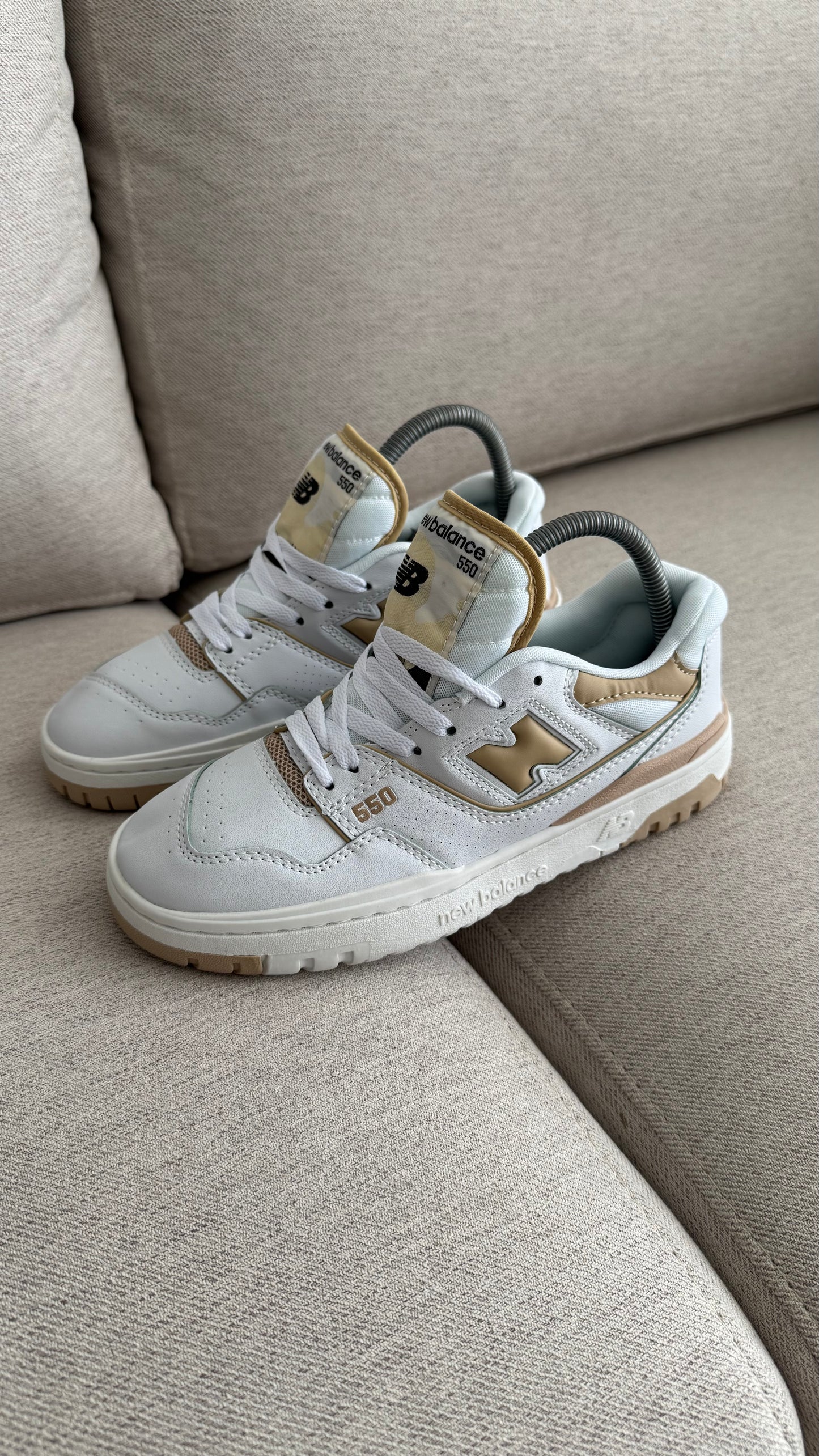 NEW BALANCE 550 BLANCO BEIGE