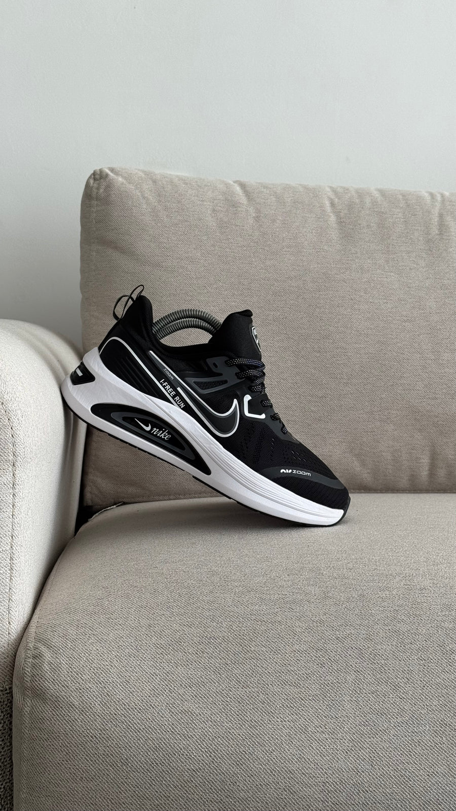 NIKE MAX RUN NEGRO BLANCO