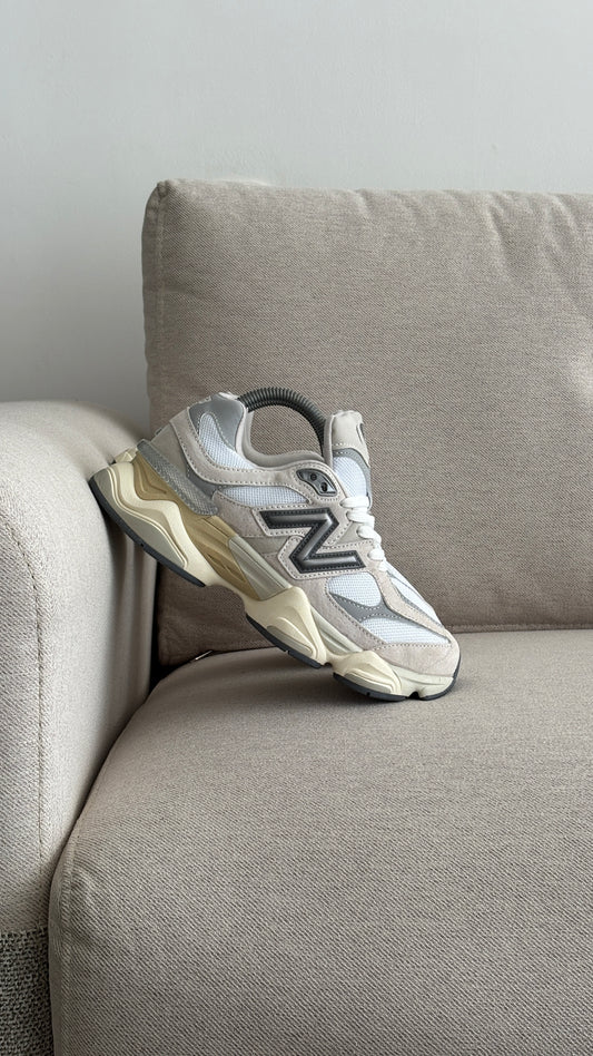 NEW BALANCE 9060 BEIGE ROSA