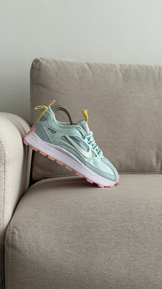 NIKE BALLELY VERDE MENTA