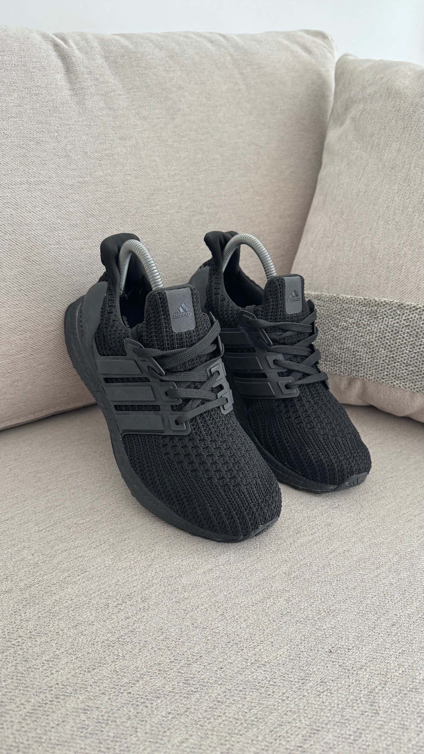 ADIDAS ULTRABOOST CLASICO NEGRO PROMO