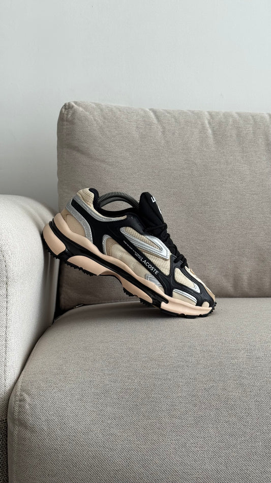 LACOSTE LOO3 BEIGE NEGRO