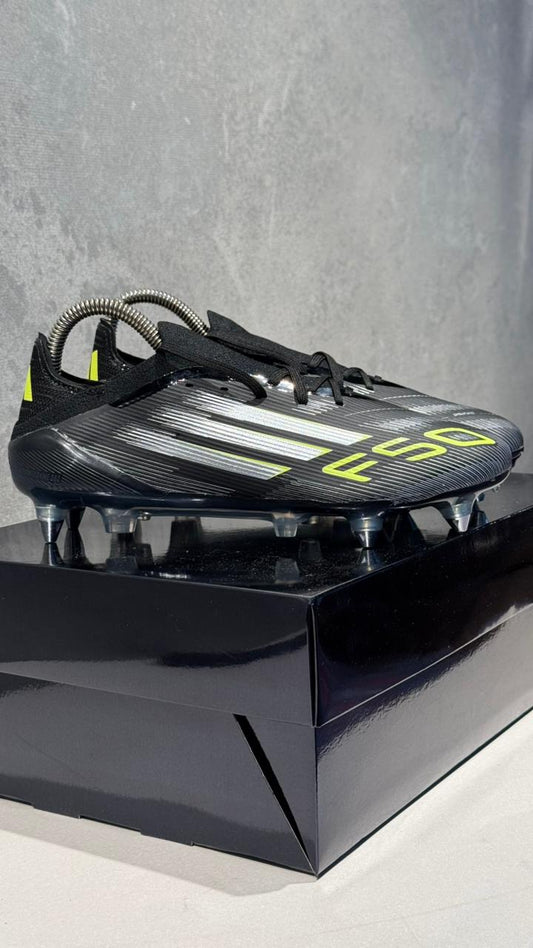 ADIDAS GUAYO F50 NEGRO VERDE