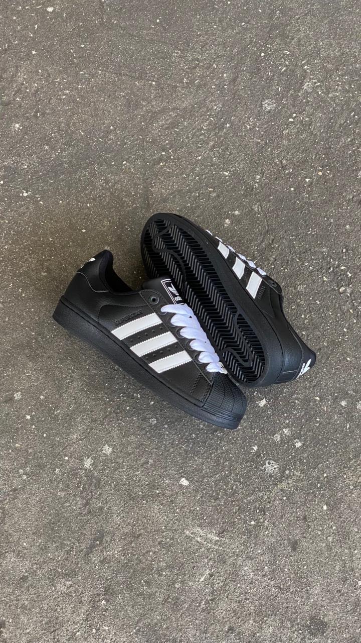ADIDAS SUPER STAR NEGRO CORDON BLANCO