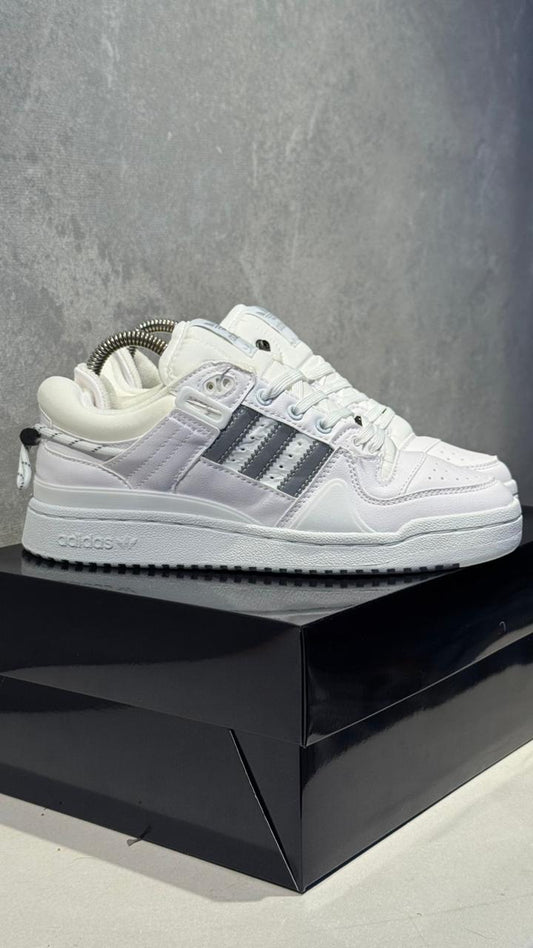 ADIDAS BAB BUNNY BLANCO