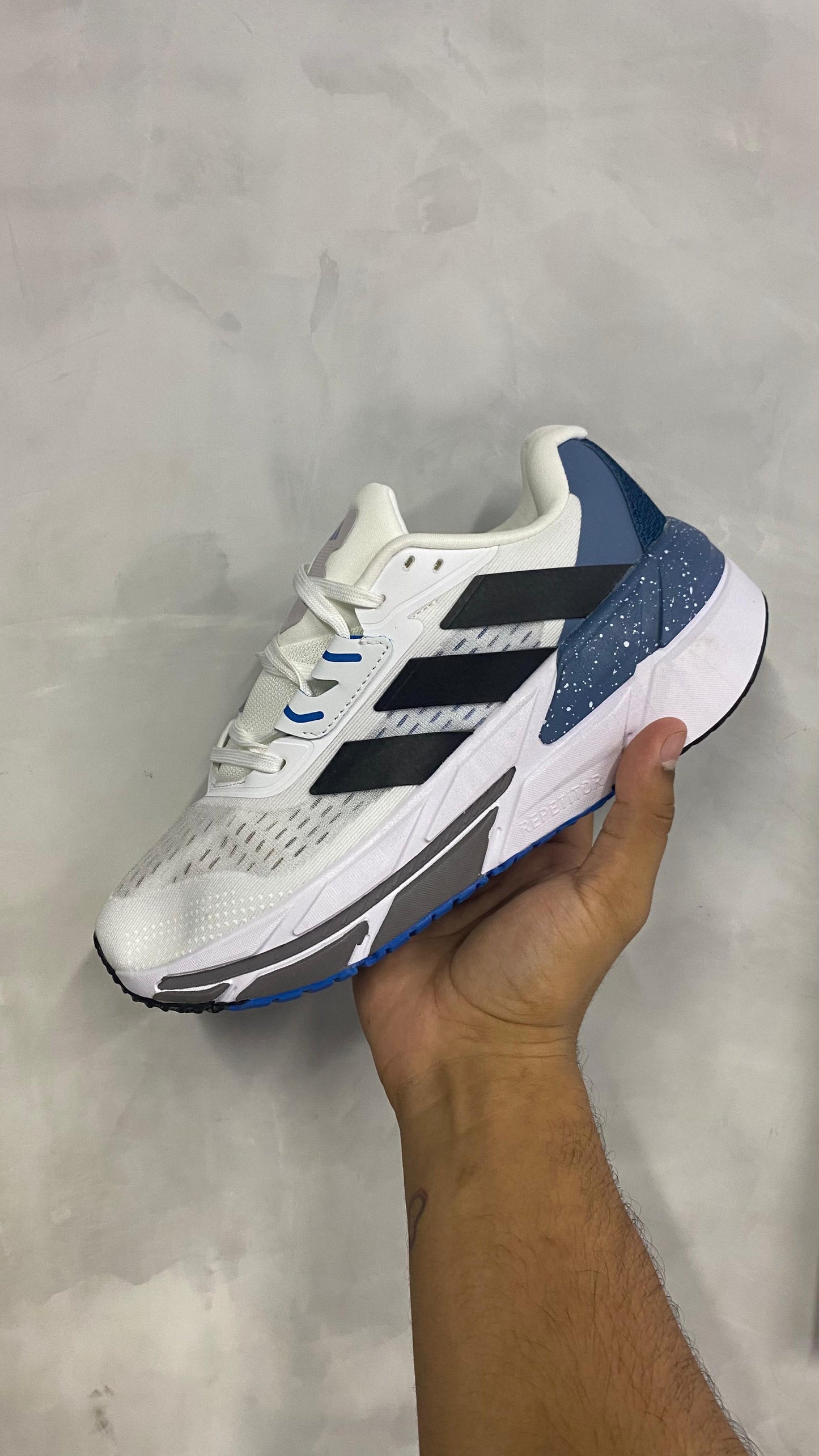 ADIDAS ADISTAR BLANCO AZUL