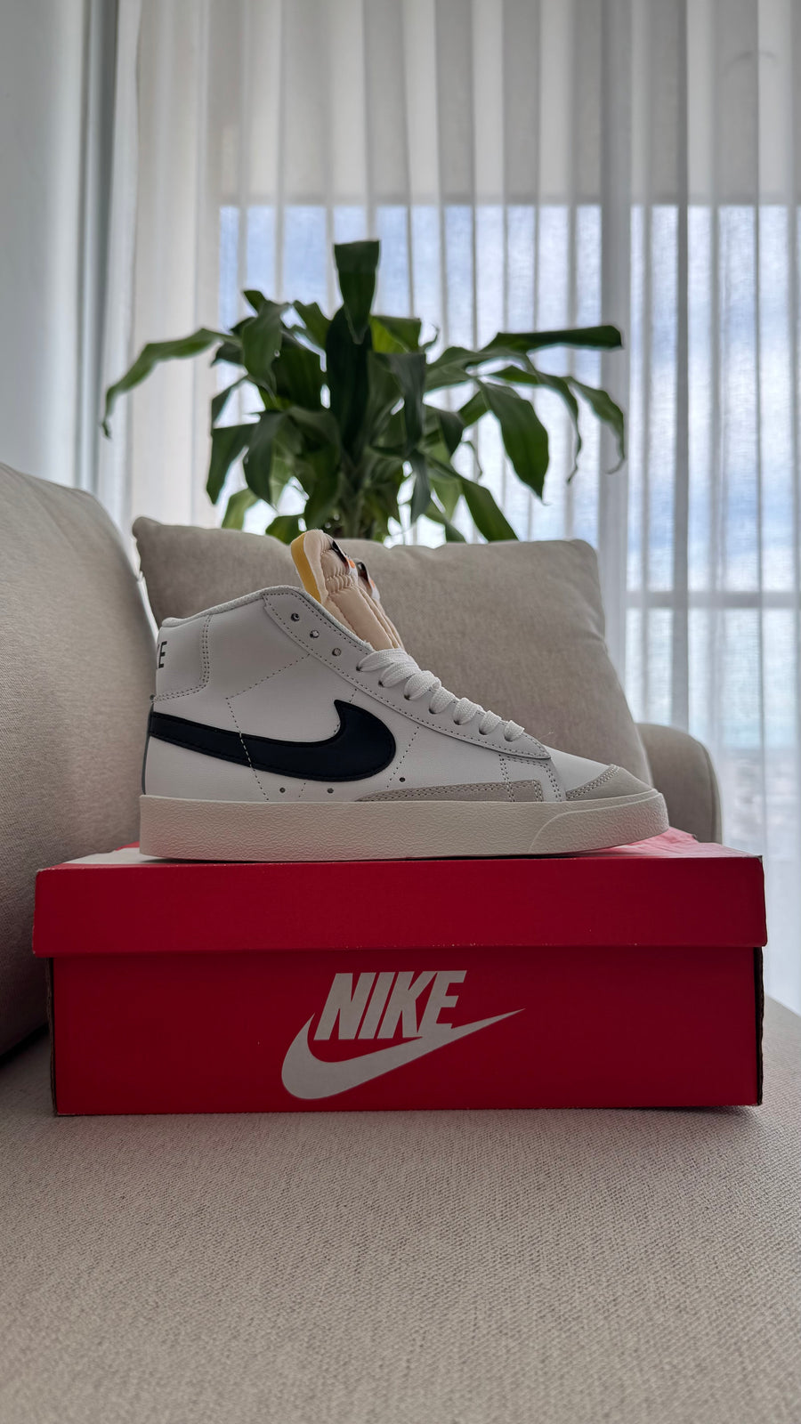 NIKE BLAZZER BOTA BLANCO