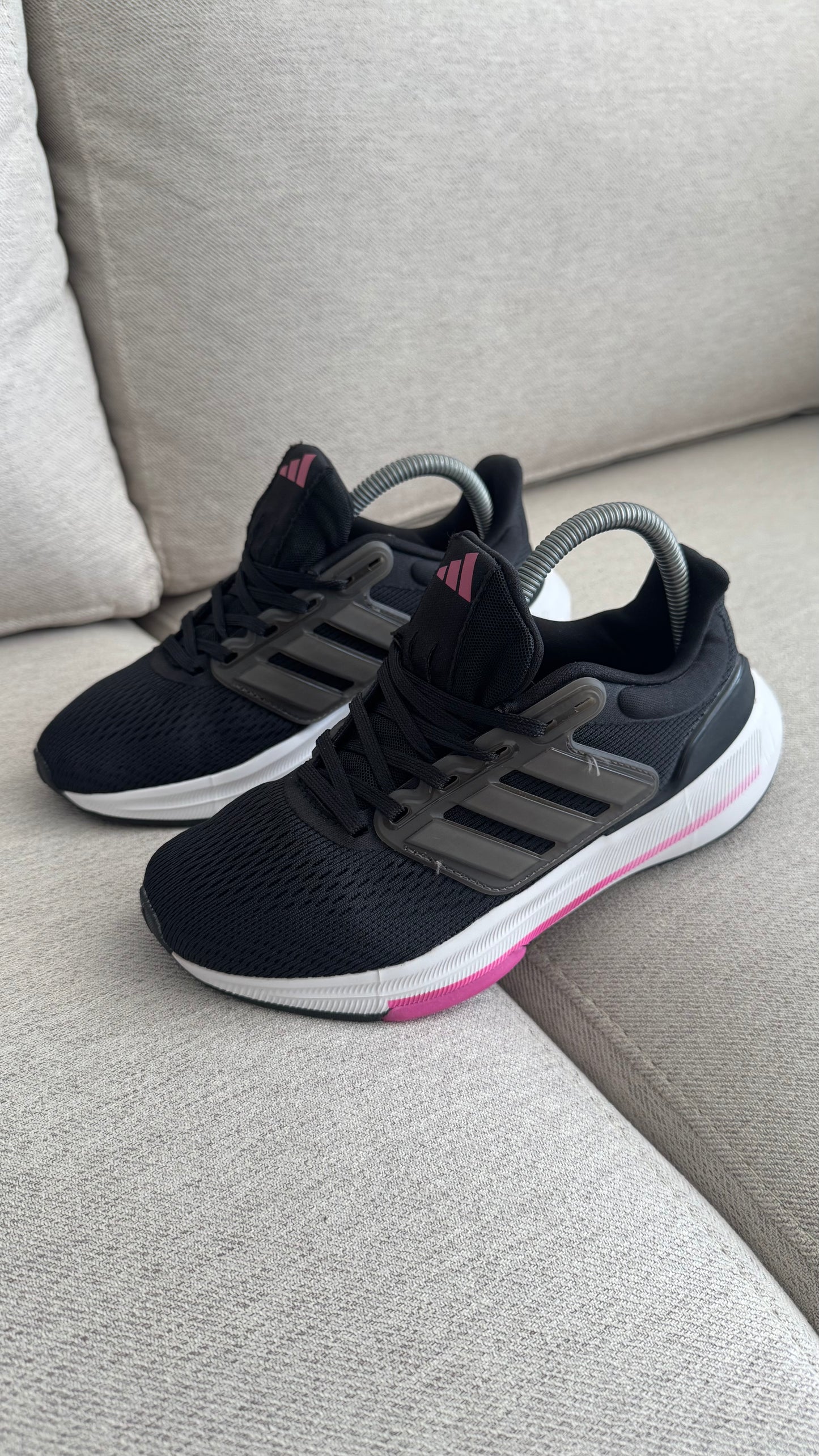 ADIDAS EQ NEGRO FUCSIA