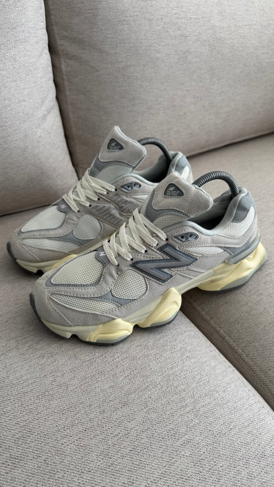NEW 9060 BEIGE BEIGE