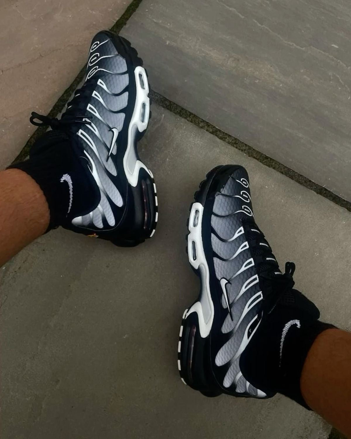 NIKE TN SILVER