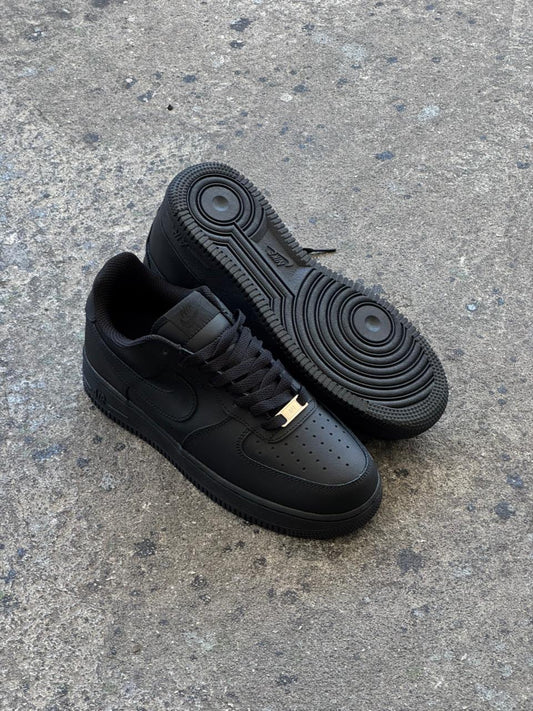 NIKE AF1 NEGRO