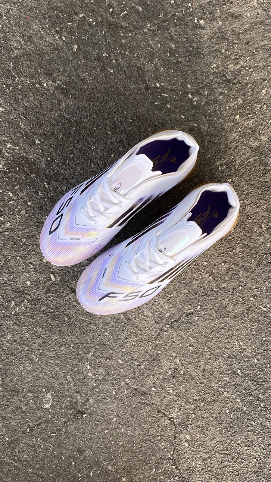 ADIDAS GUAYO F50 NIÑO DORADO