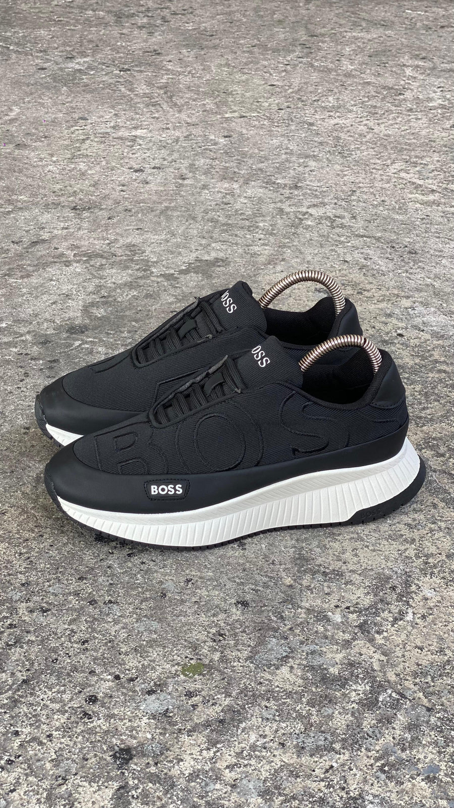 HUGO BOSS NEGRO BLANCO