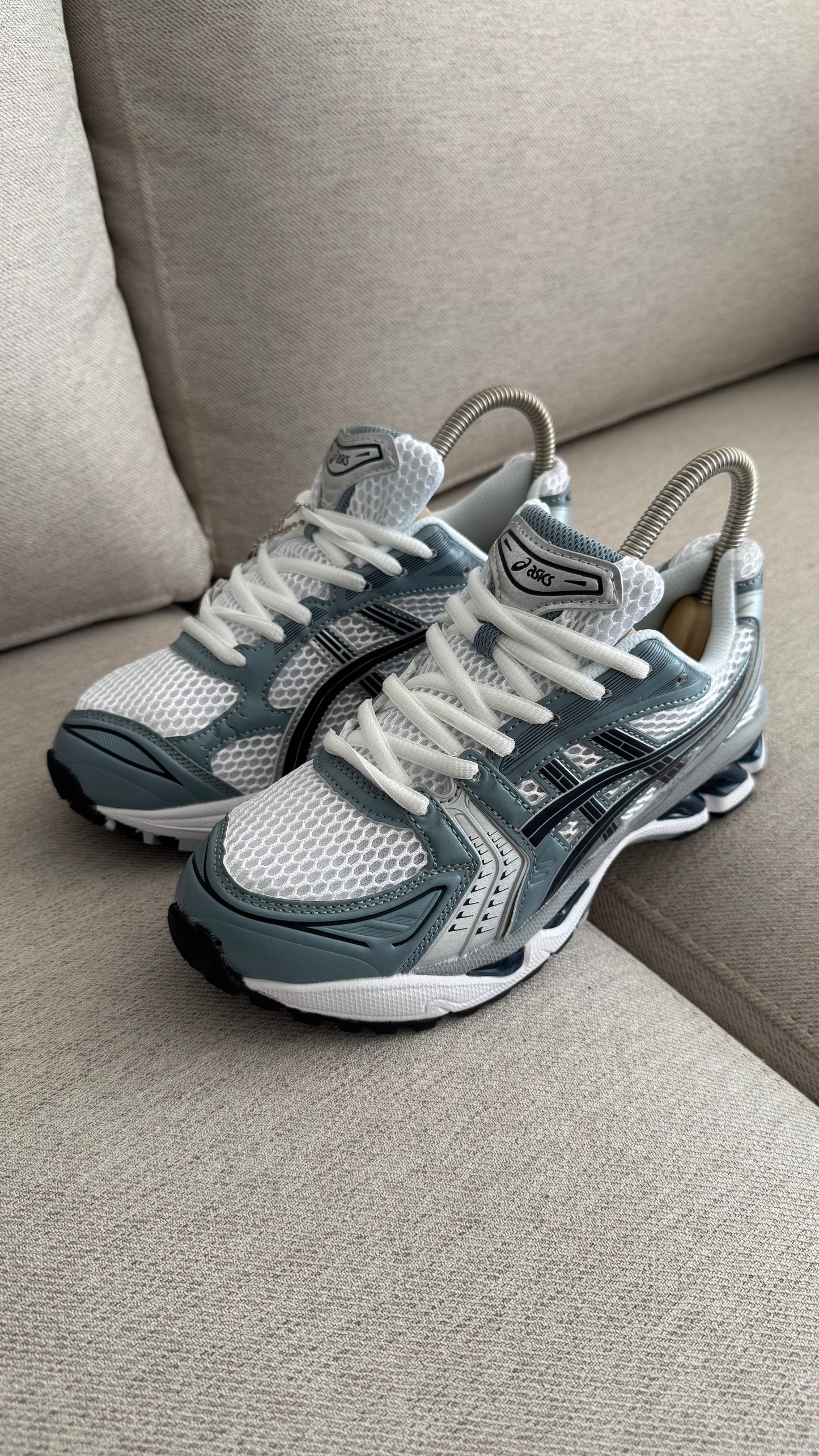 ASICS PLATA