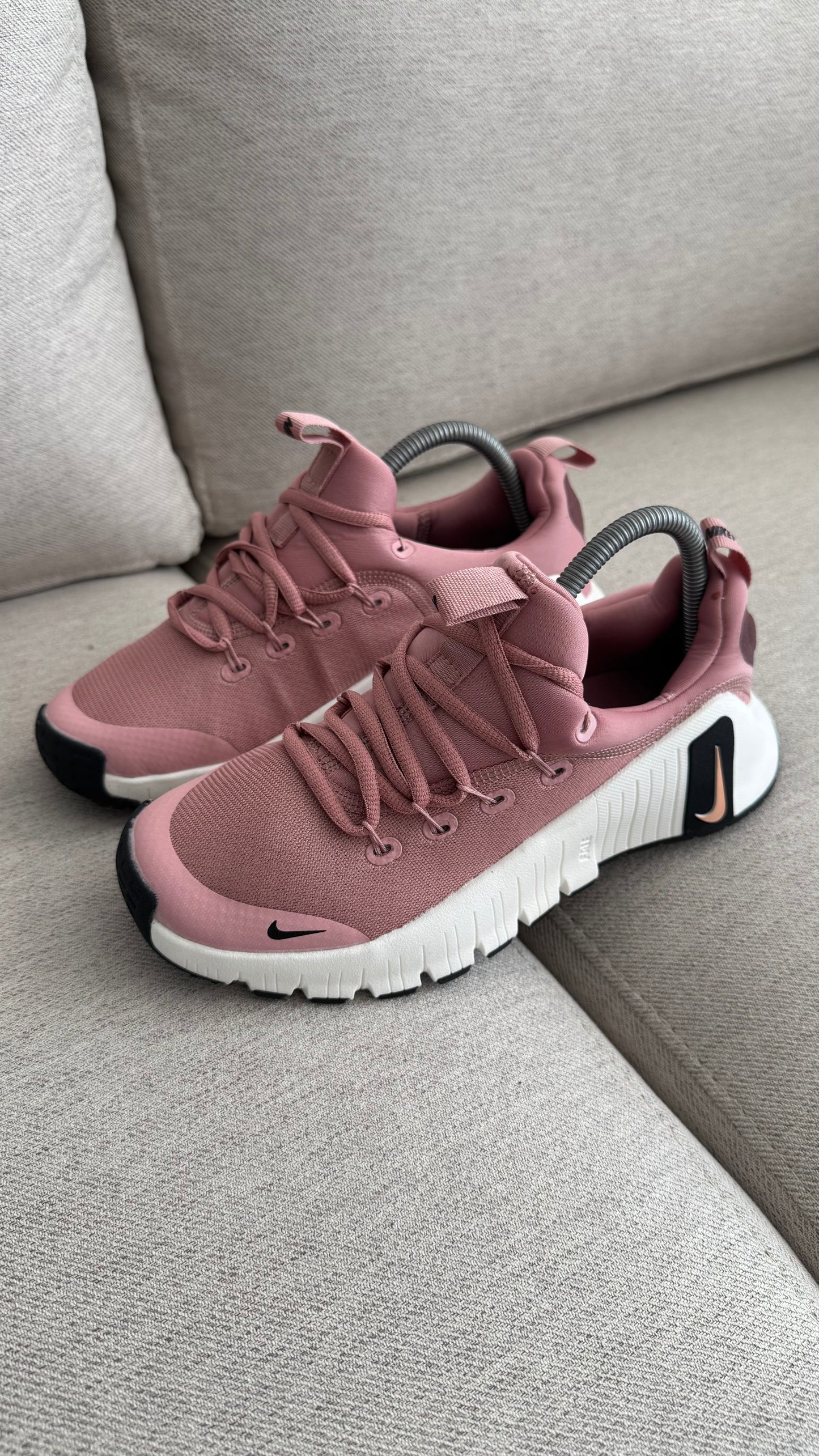 NIKE FREECOM ROSADO