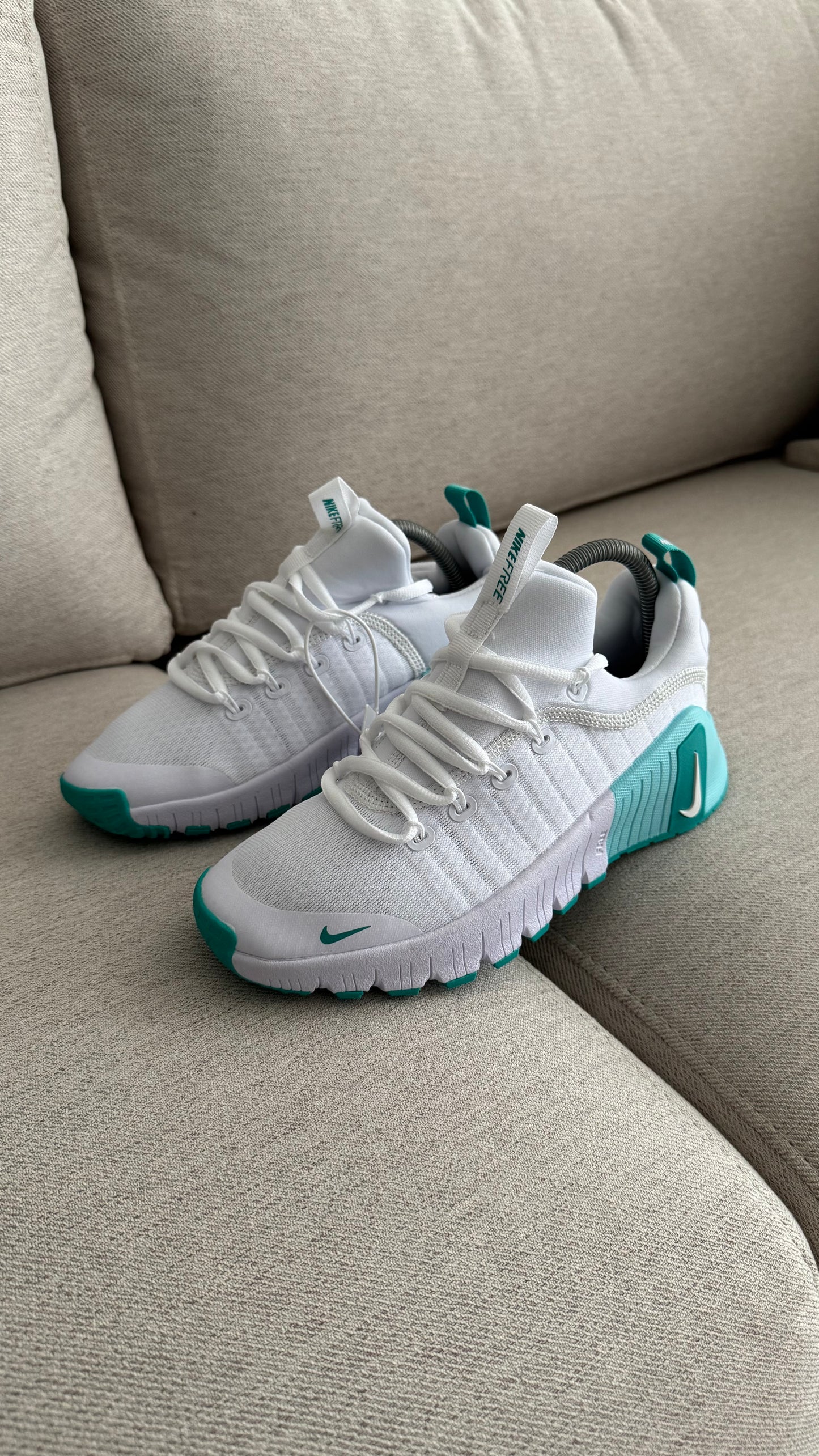 NIKE FREECOM BLANCO VERDE MENTA