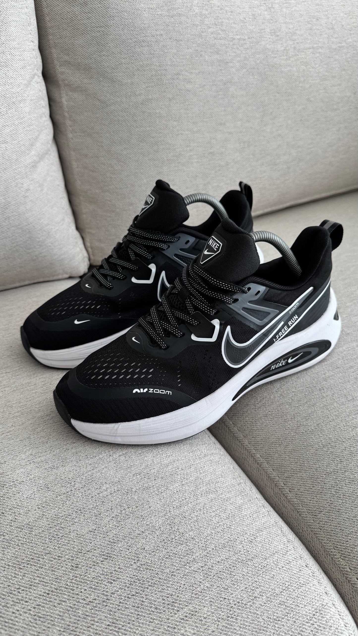 NIKE MAX RUN NEGRO BLANCO