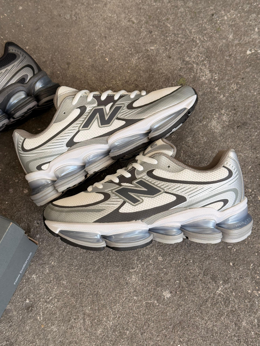 NEW BALANCE 2000 GRIS PLATA