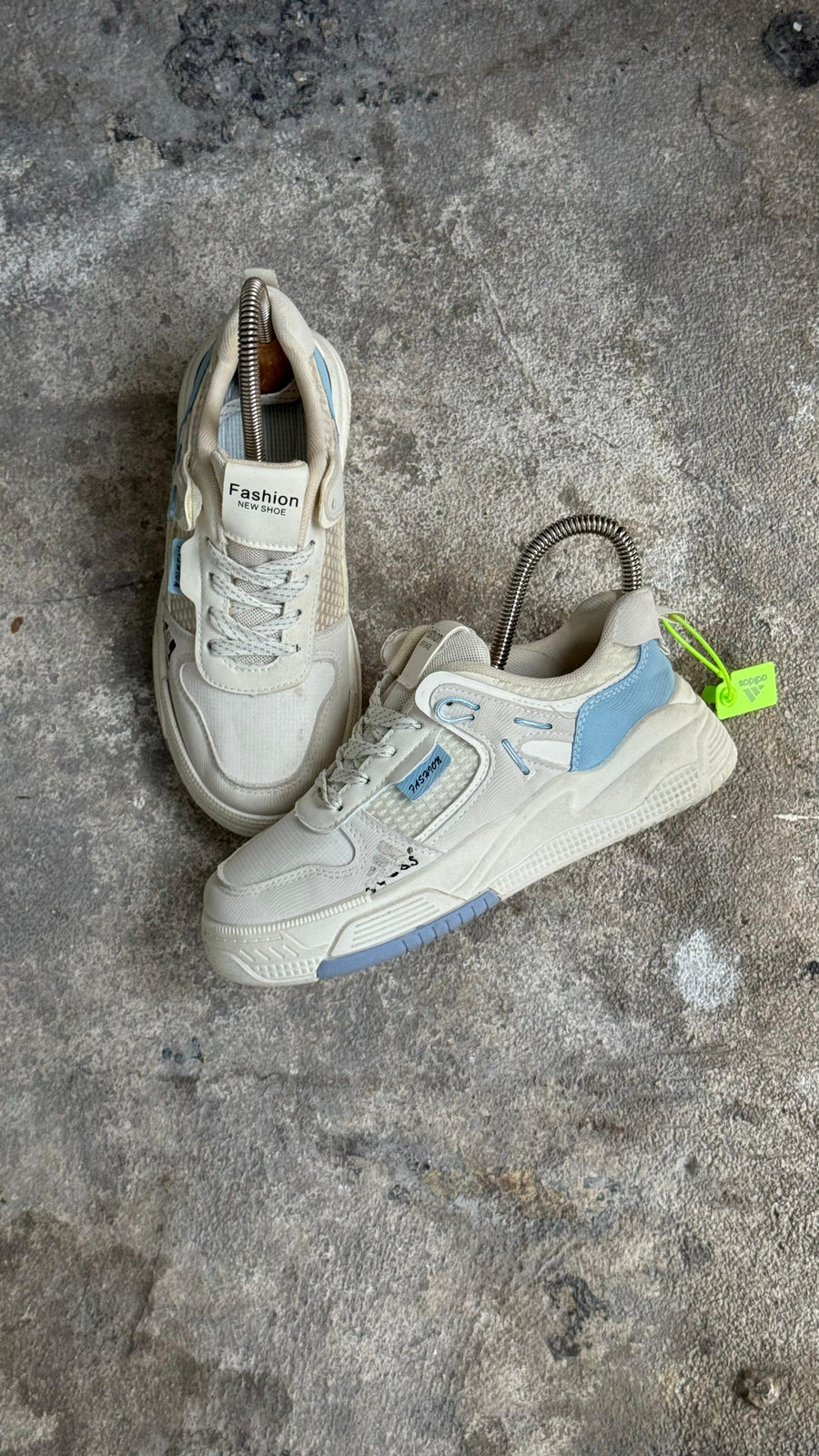 ADIDAS FASHION BEIGE AZUL PROMO