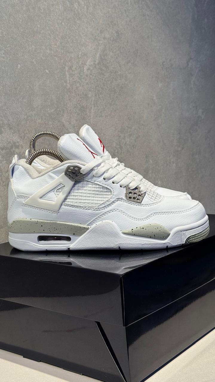 JORDAN RETRO 4 COOKIE