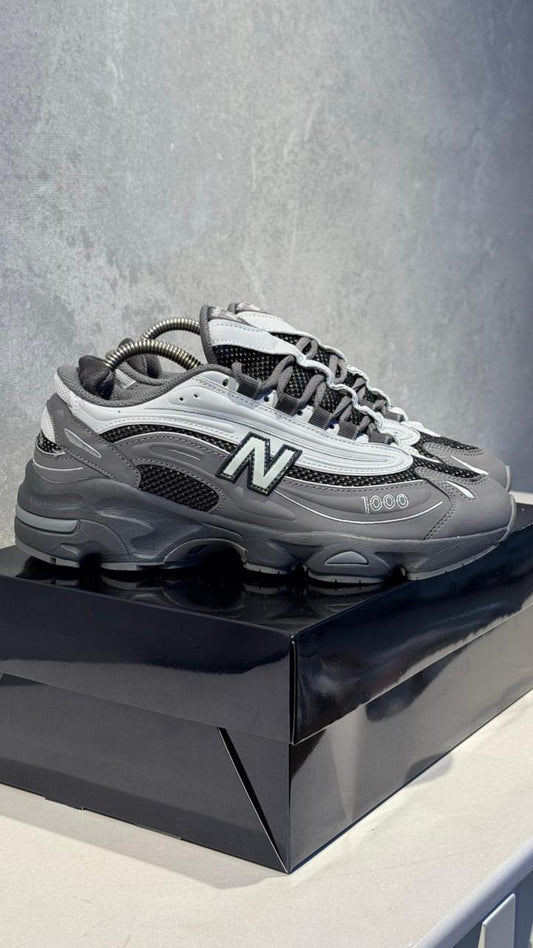 NEW BALANCE 1000 NEGRO GRIS