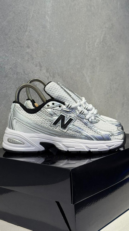 NEW BALANCE 740 BLANCO NEGRO