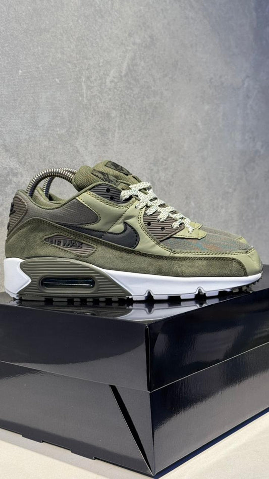 NIKE AIR MAX 90 VERDE MILITAR