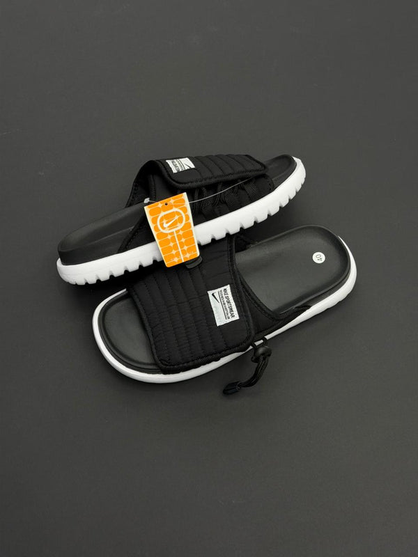 NIKE CHANCLA ASUNA NEGRO BLANCO