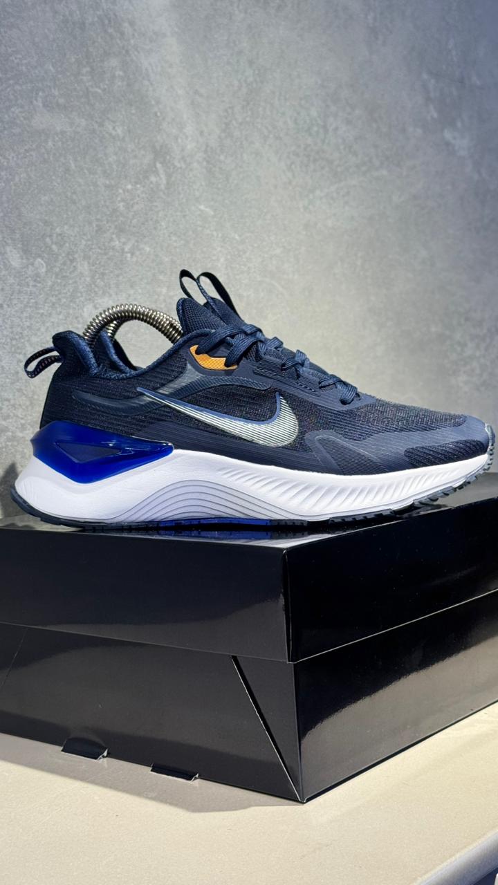 NIKE DIAMANTE AZUL TURQUIS
