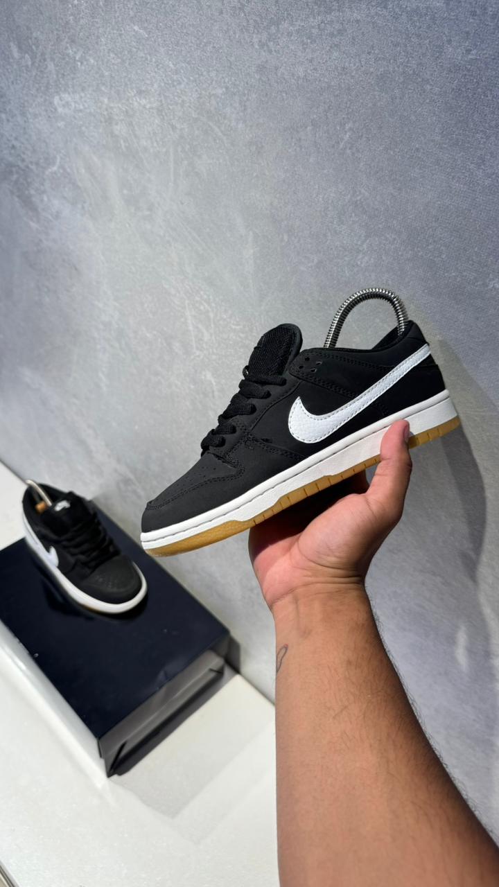 NIKE SB DUNK NEGRO BLANCO CAFE