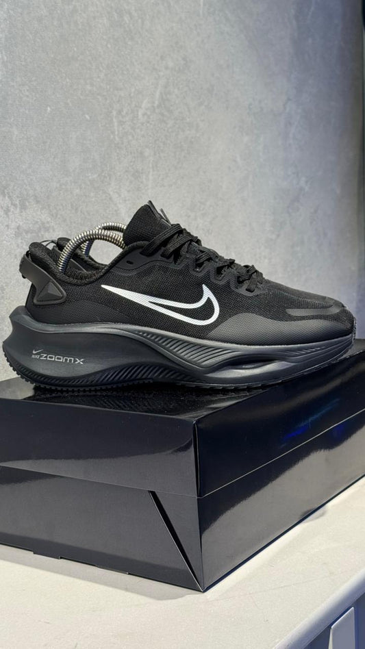 NIKE ZOOM X NEGRO PROMO