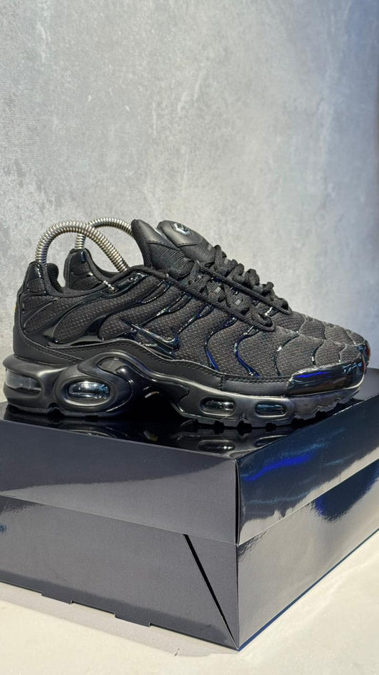 NIKE TN NEGRO