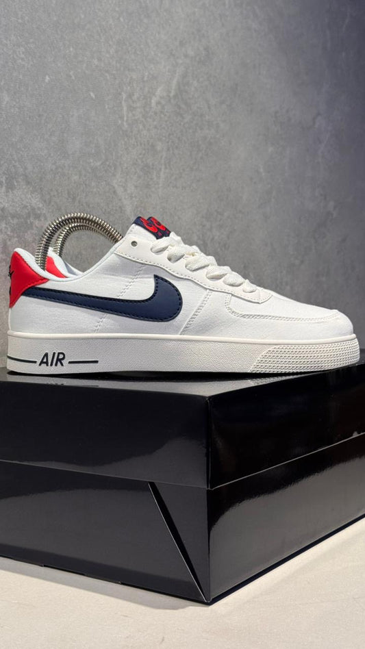 NIKE ZUKETO BLANCO AZUL