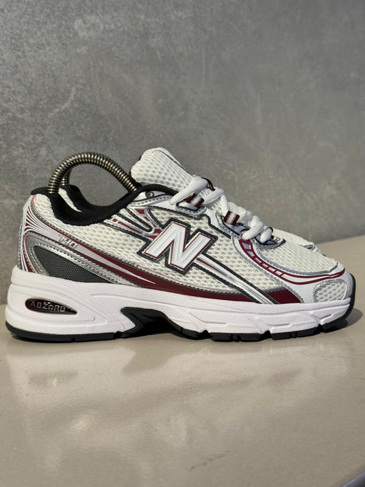 NEW BALANCE 740 PLATA VIOLETA