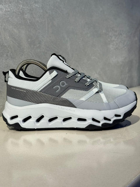 ON CLOUD Z BLANCO GRIS OSCURO