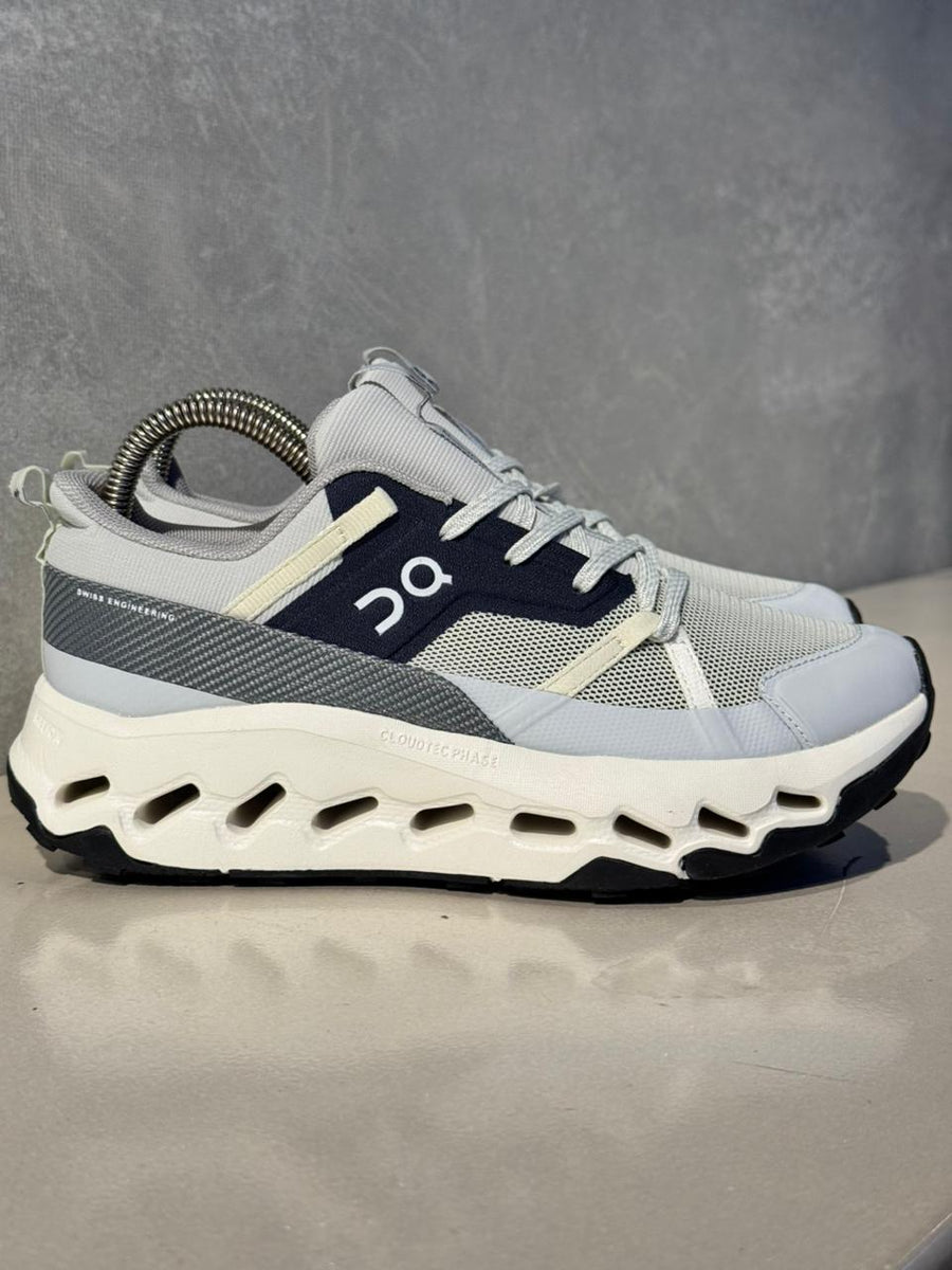 ON CLOUD Z GRIS AZUL BEIGE