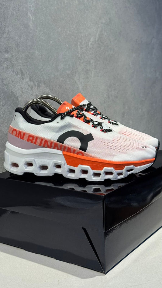 ON RUNNING BLANCO NARANJA