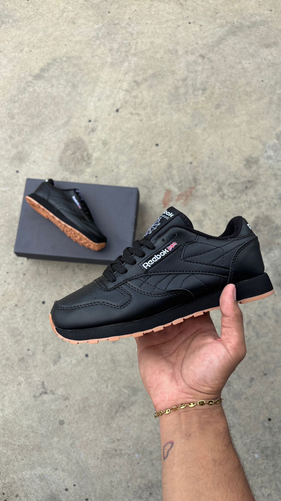 REBOOK MASTER NEGRO