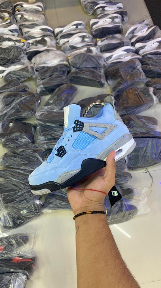 JORDAN RETRO 4 UNIVERSITY AZUL