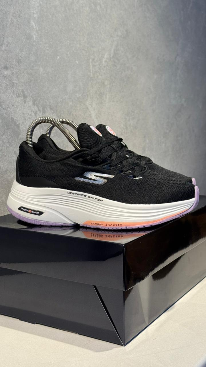 SKETCHERS HYPER NEGRO LILA